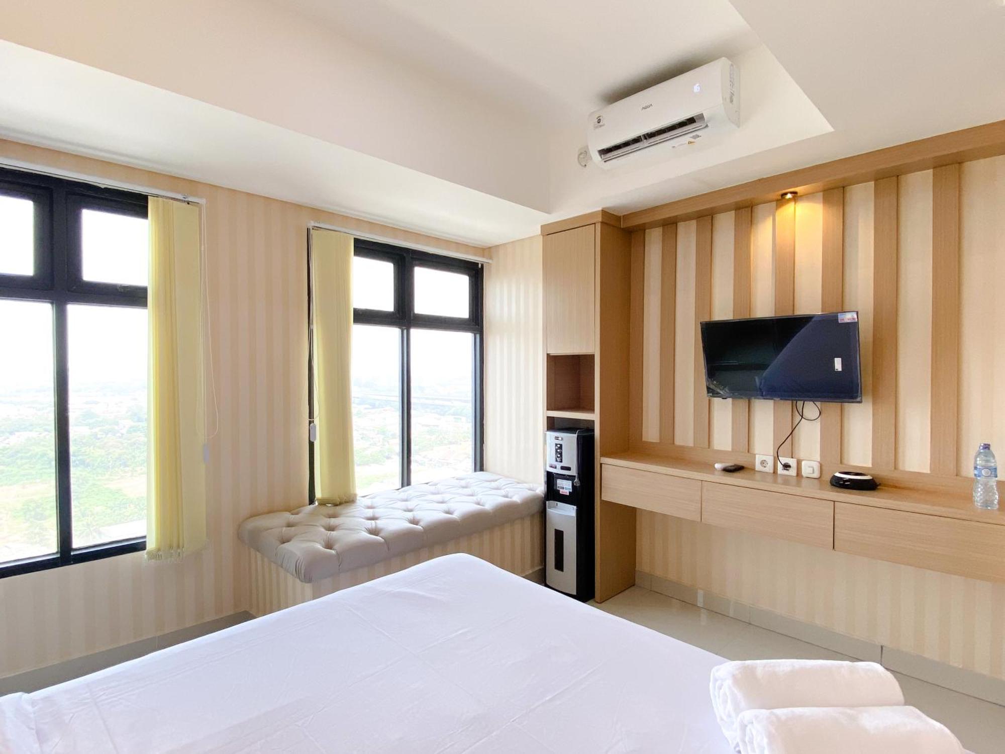 Cozy And Best Deal Studio At Pollux Chadstone Apartment By Travelio Cikarang Buitenkant foto